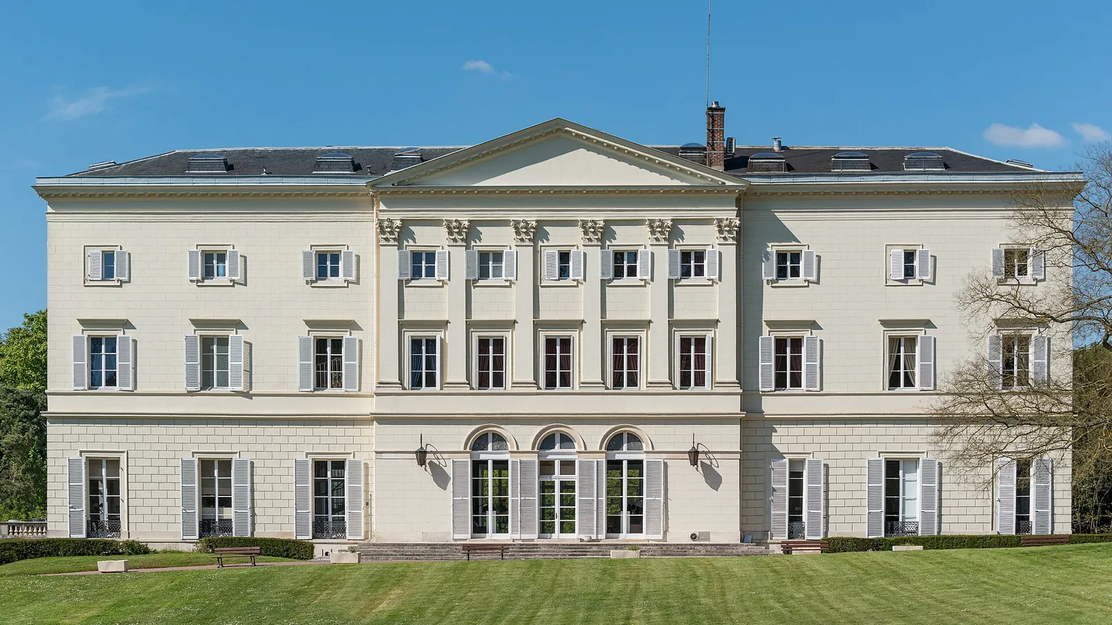 Le château du campus d'HEC Paris à Jouy-en-Josas